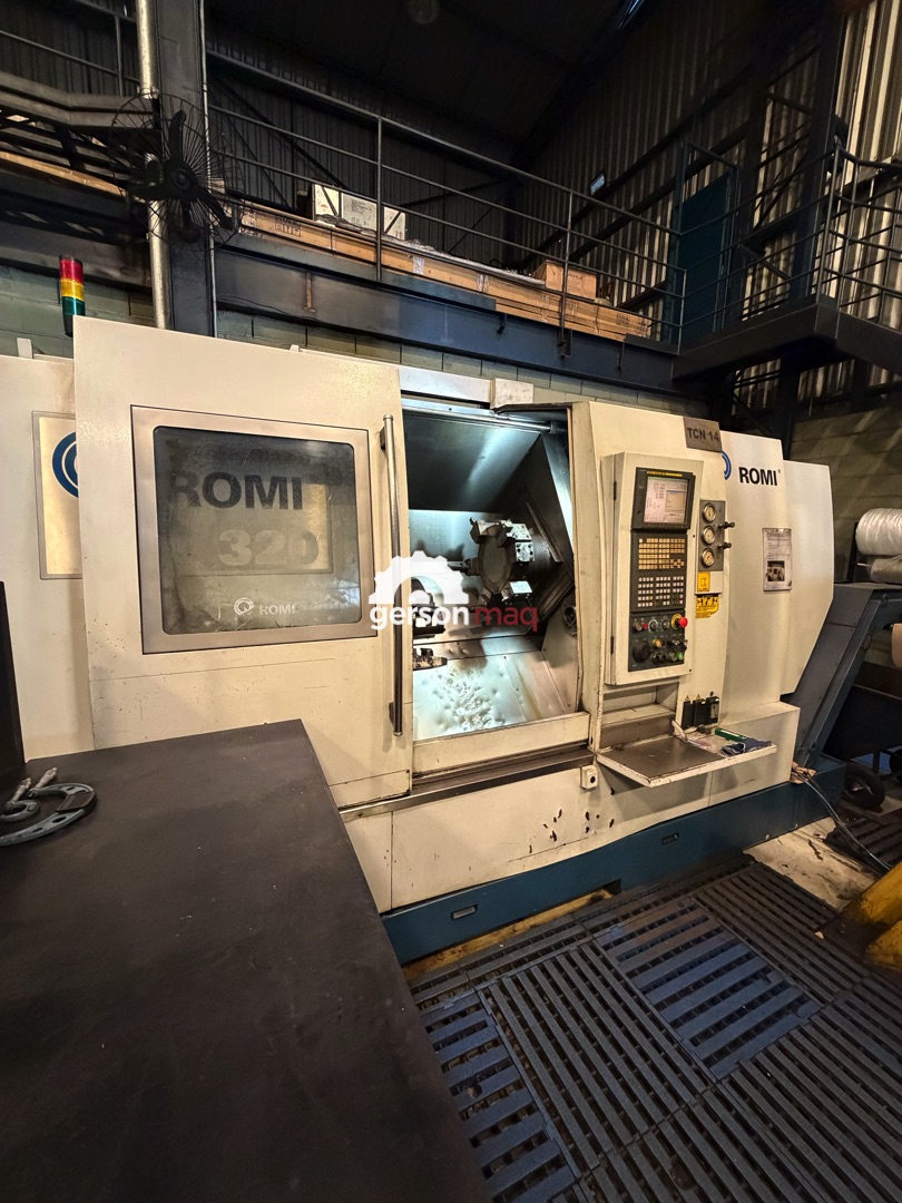 TORNO CNC ROMI E320 - ANO 2006